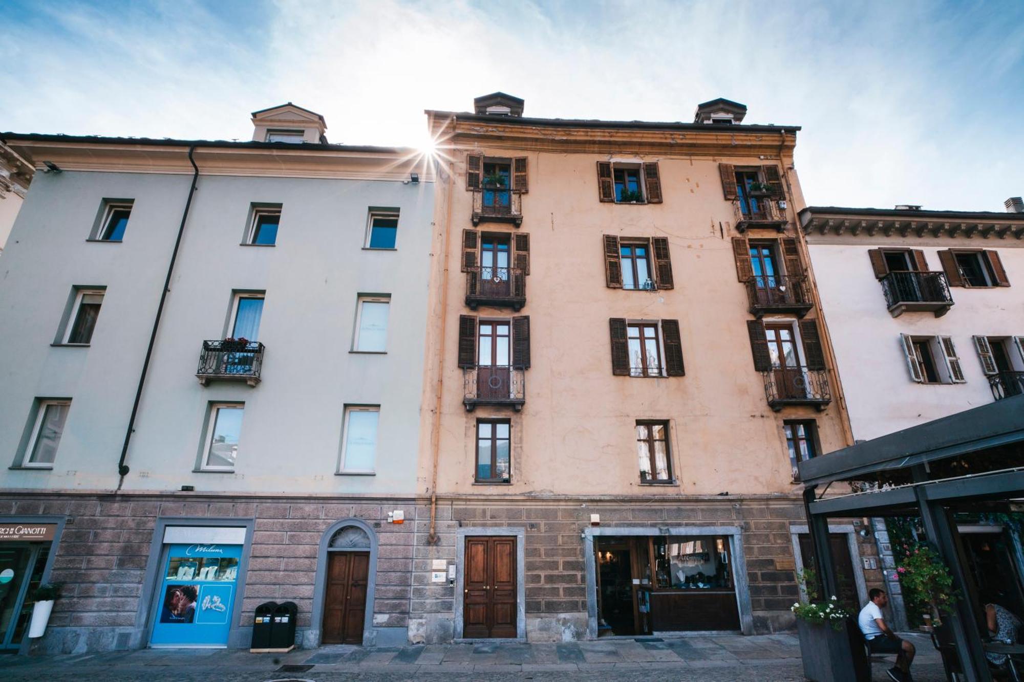 - Piazza Chanoux Apartment Aosta