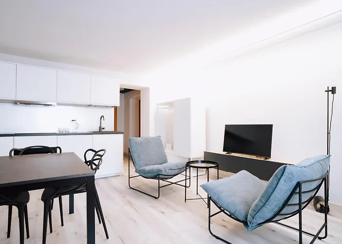 Aosta Holiday Apartments - Piazza Chanoux